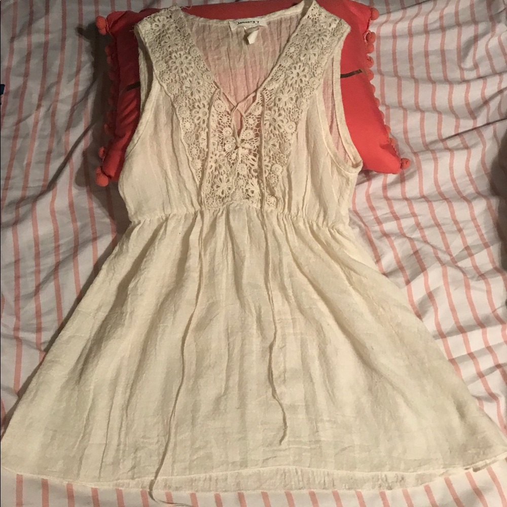 CREAM BLOUSE!